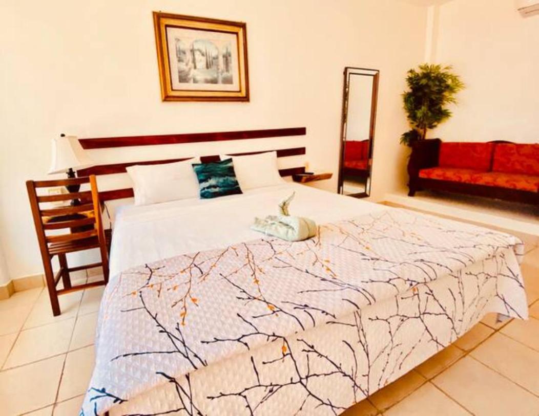 Ximajo Casa Piedra Hotel Brisas de Zicatela Екстериор снимка